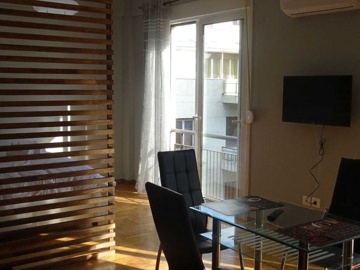 City Life Apartment In Athens Heart Екстер'єр фото